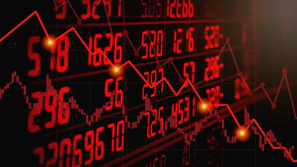 Sensex Falls Over 380 Points as IT Stocks Lead Market Decline